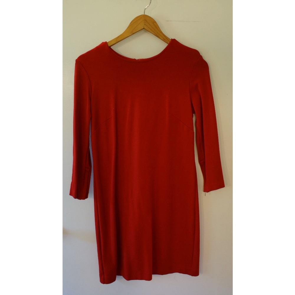 🚨LAST CHANCE - Closing closet🚨 Ann Taylor Red Dress